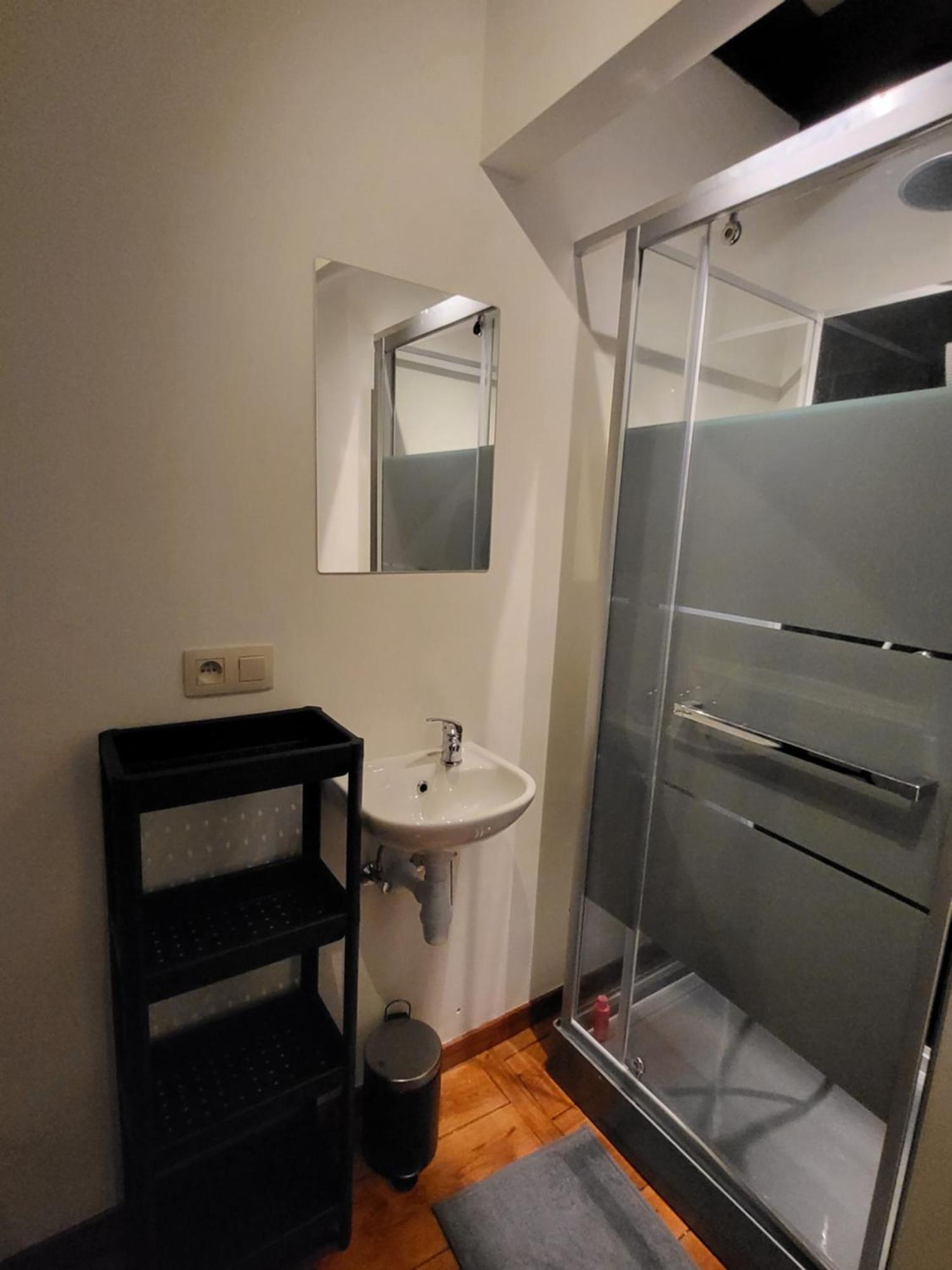 Viktoria Hostel Antwerpen Zimmer foto